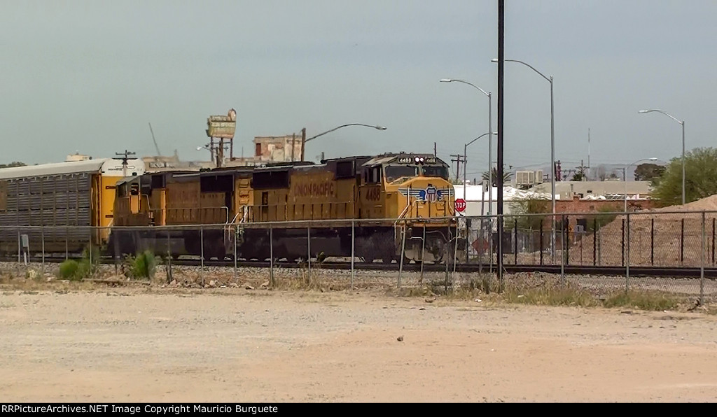 Union Pacific SD70M leading a train